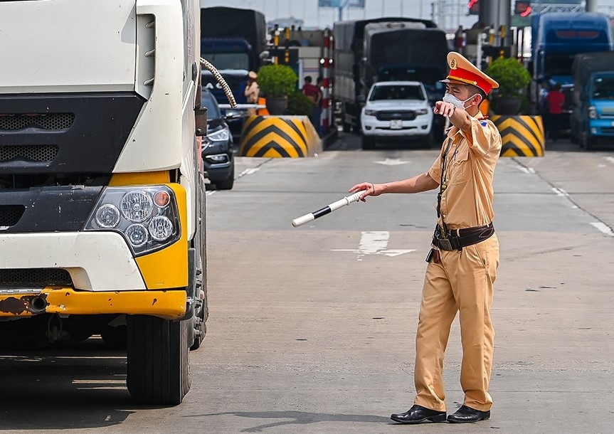 Dieu phoi tu xa de han che un tac cua ngo Ha Noi hinh anh