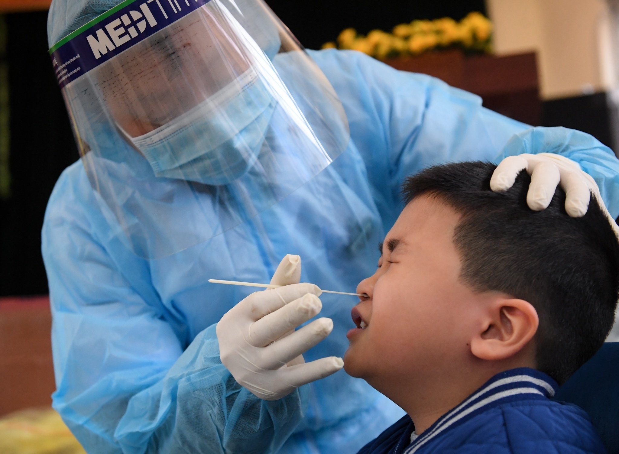 CDC Ha Noi: Xet nghiem toan bo tre duoi 5 tuoi la khong can thiet hinh anh