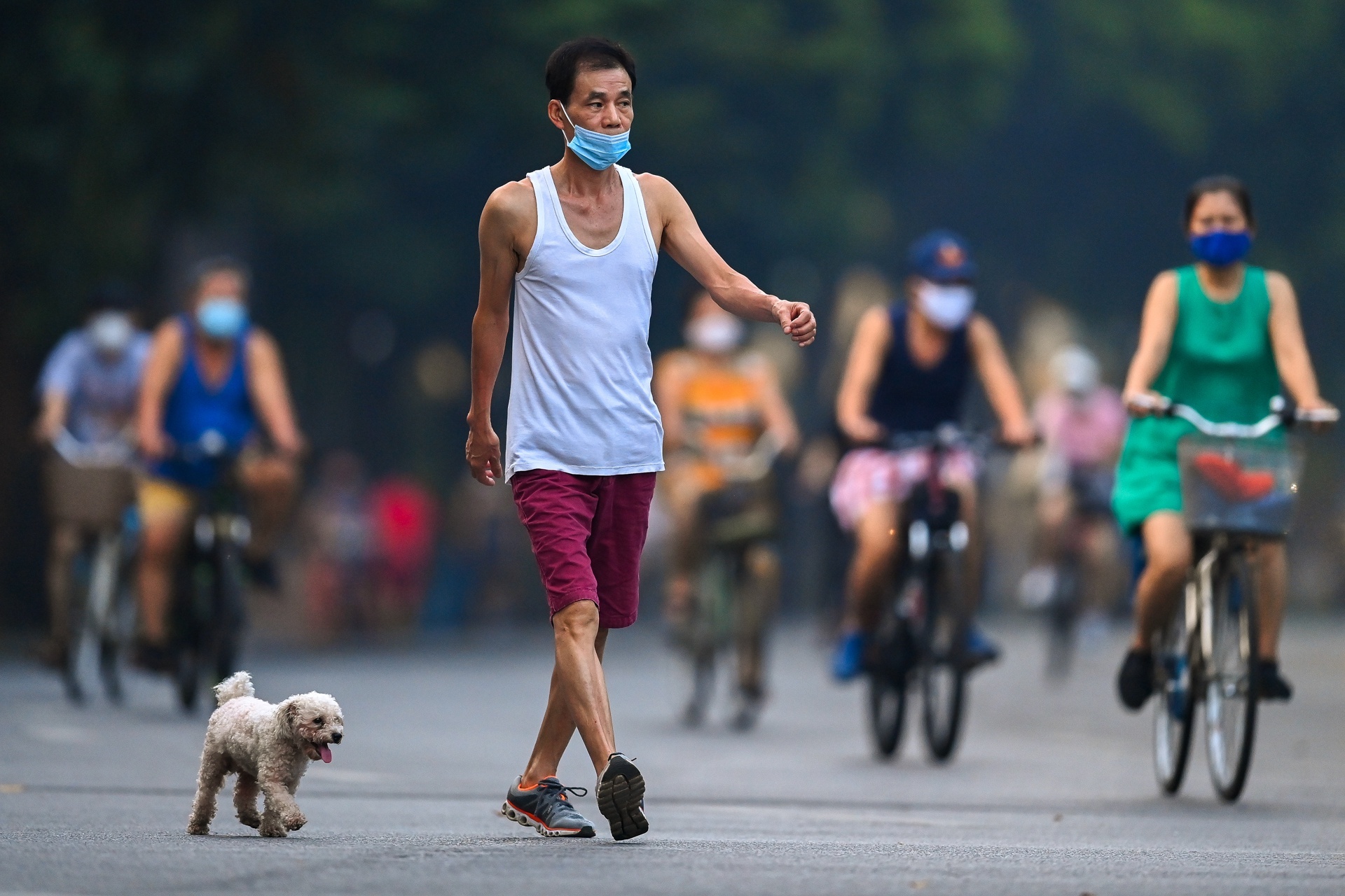 Dich Covid-19 Ha Noi,  gian cach xa hoi Ha Noi anh 4