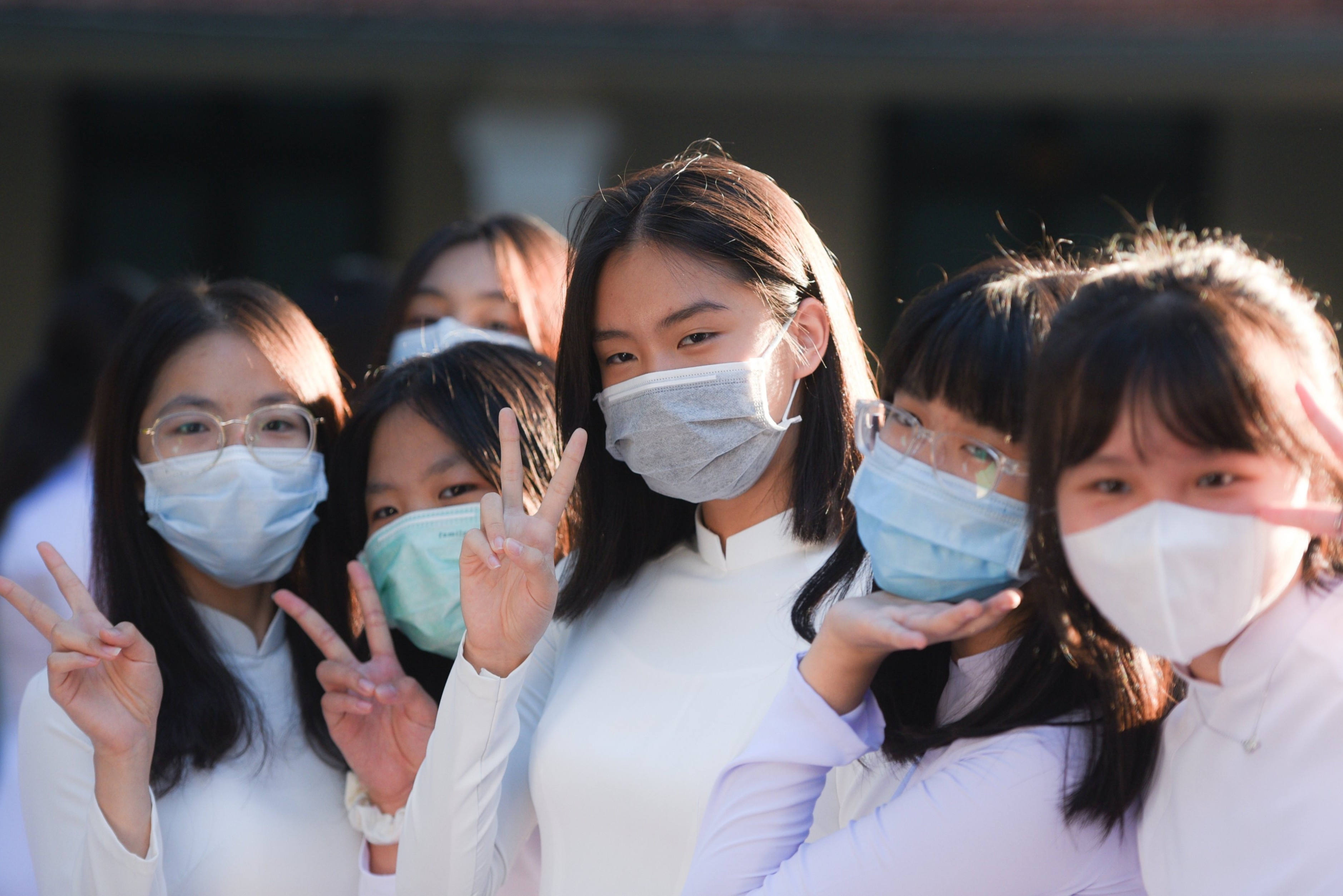 Khi nao hang trieu hoc sinh thu do quay lai truong? hinh anh