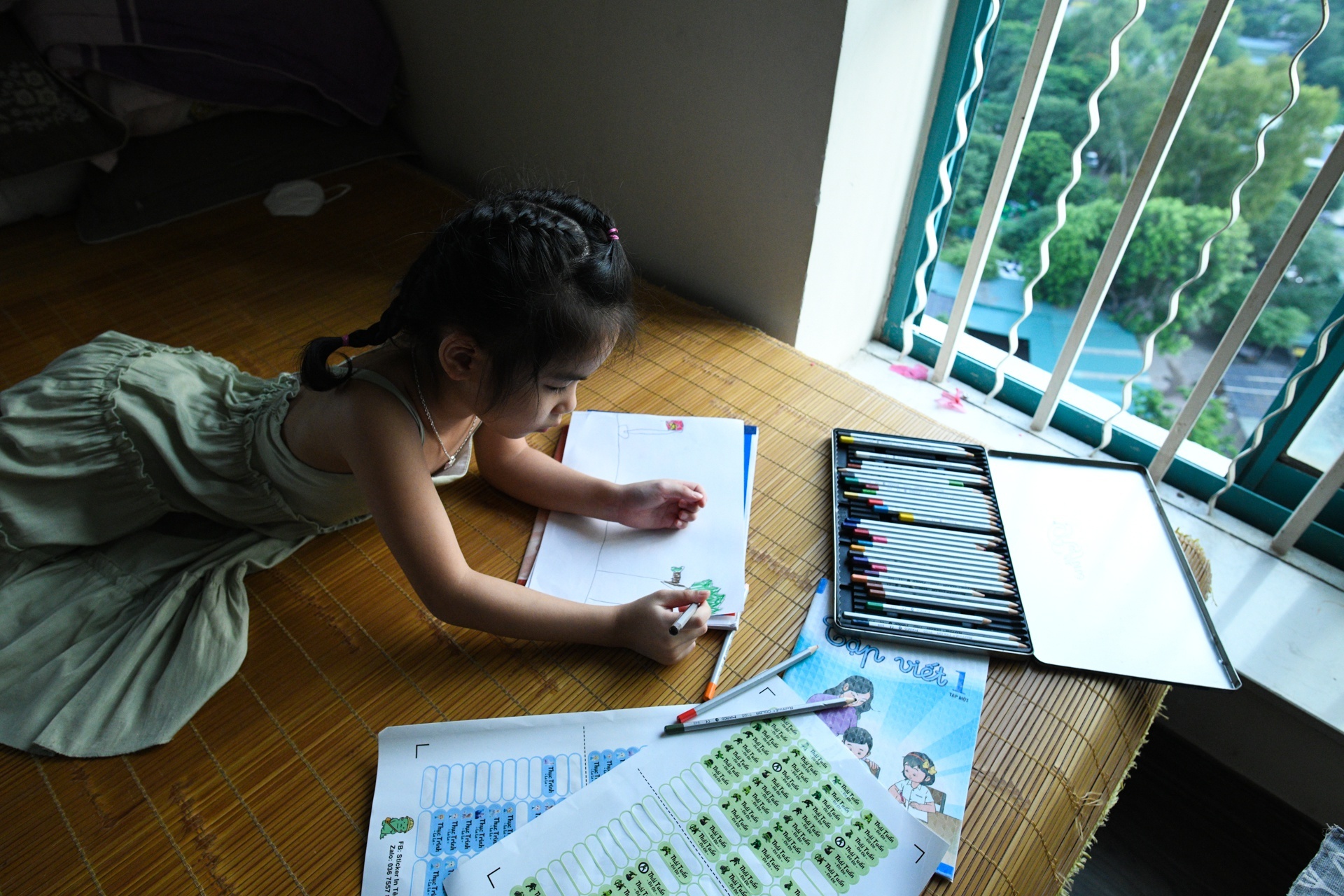 Dich Covid-19 Ha Noi,  hoc sinh quay lai truong hoc anh 3