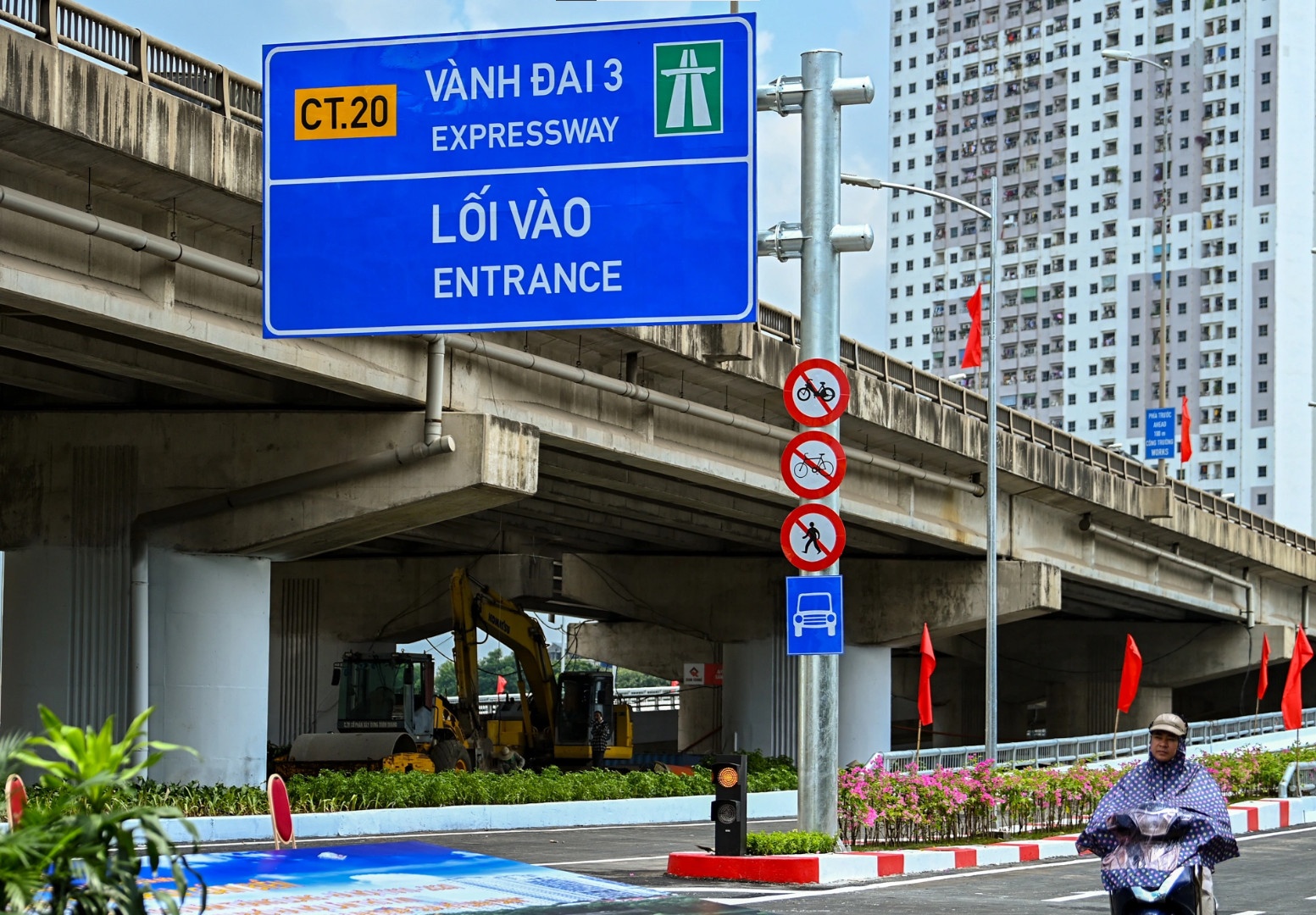 Ha Noi thu phi oto vao noi do anh 1