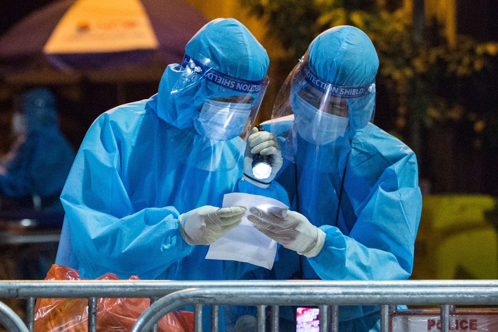 4 quan khong cach ly F1 tai nha anh 1