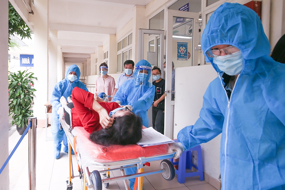 tram y te luu dong Ha Noi anh 2