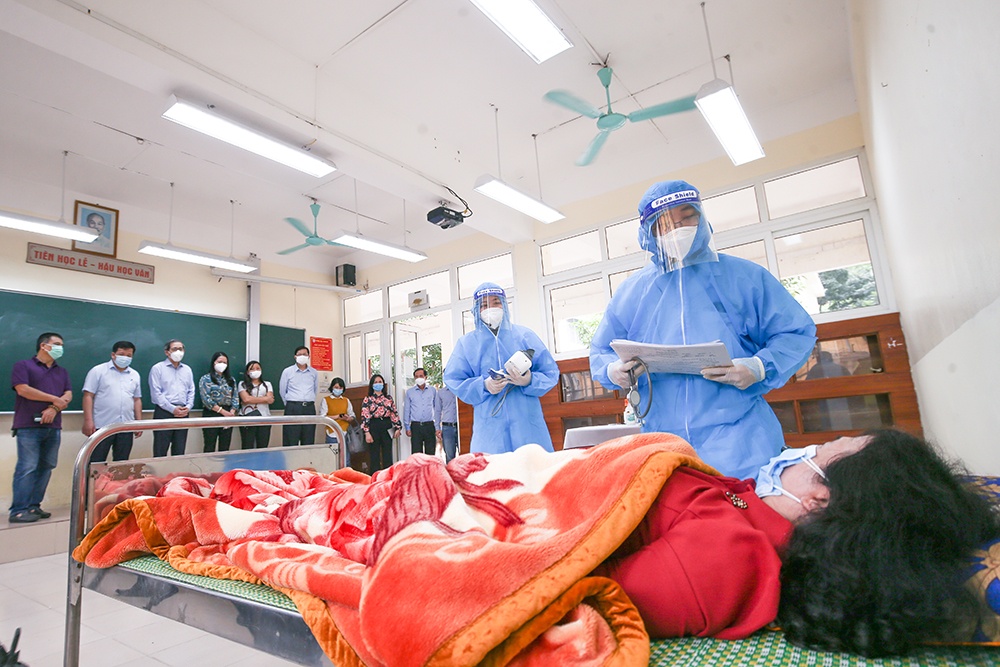 Cac quan, huyen o Ha Noi thieu thon khi lap tram y te luu dong hinh anh