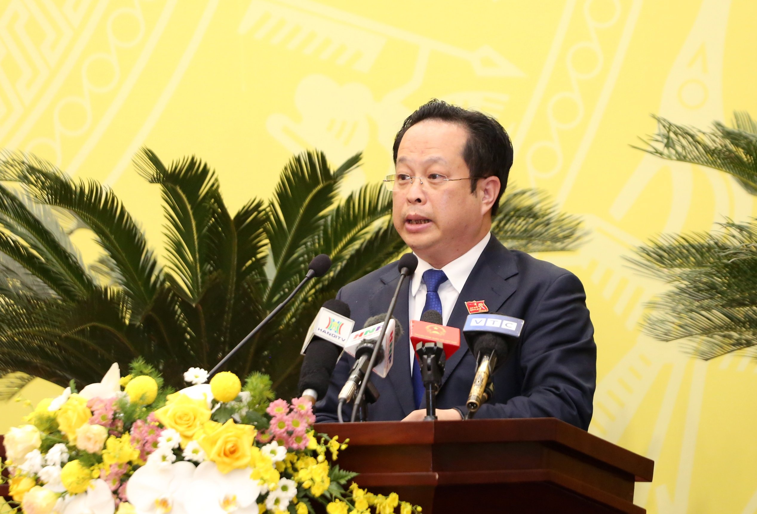 ong Chu Ngoc Anh tra loi chat van anh 3