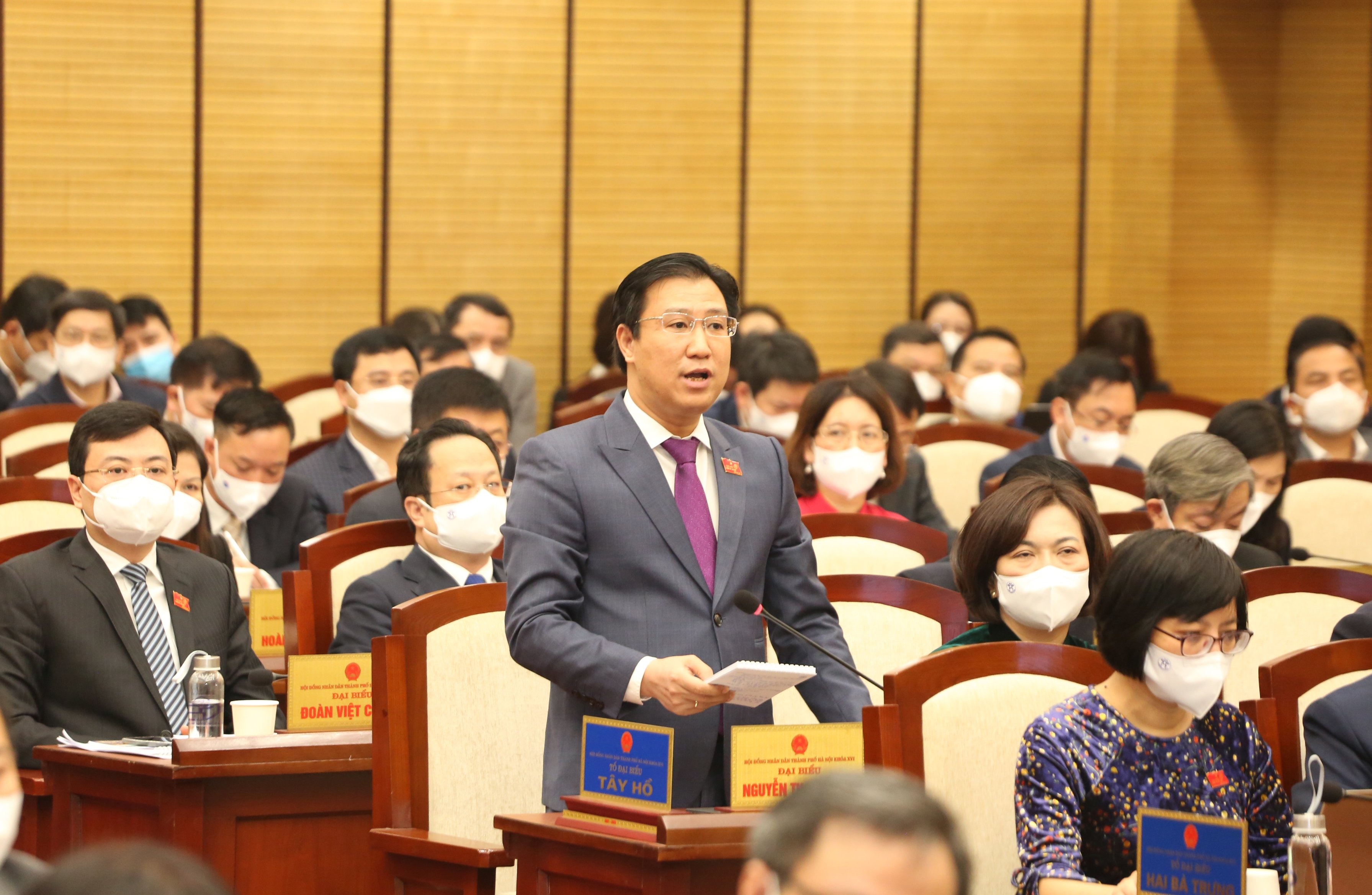 ong Chu Ngoc Anh tra loi chat van anh 1