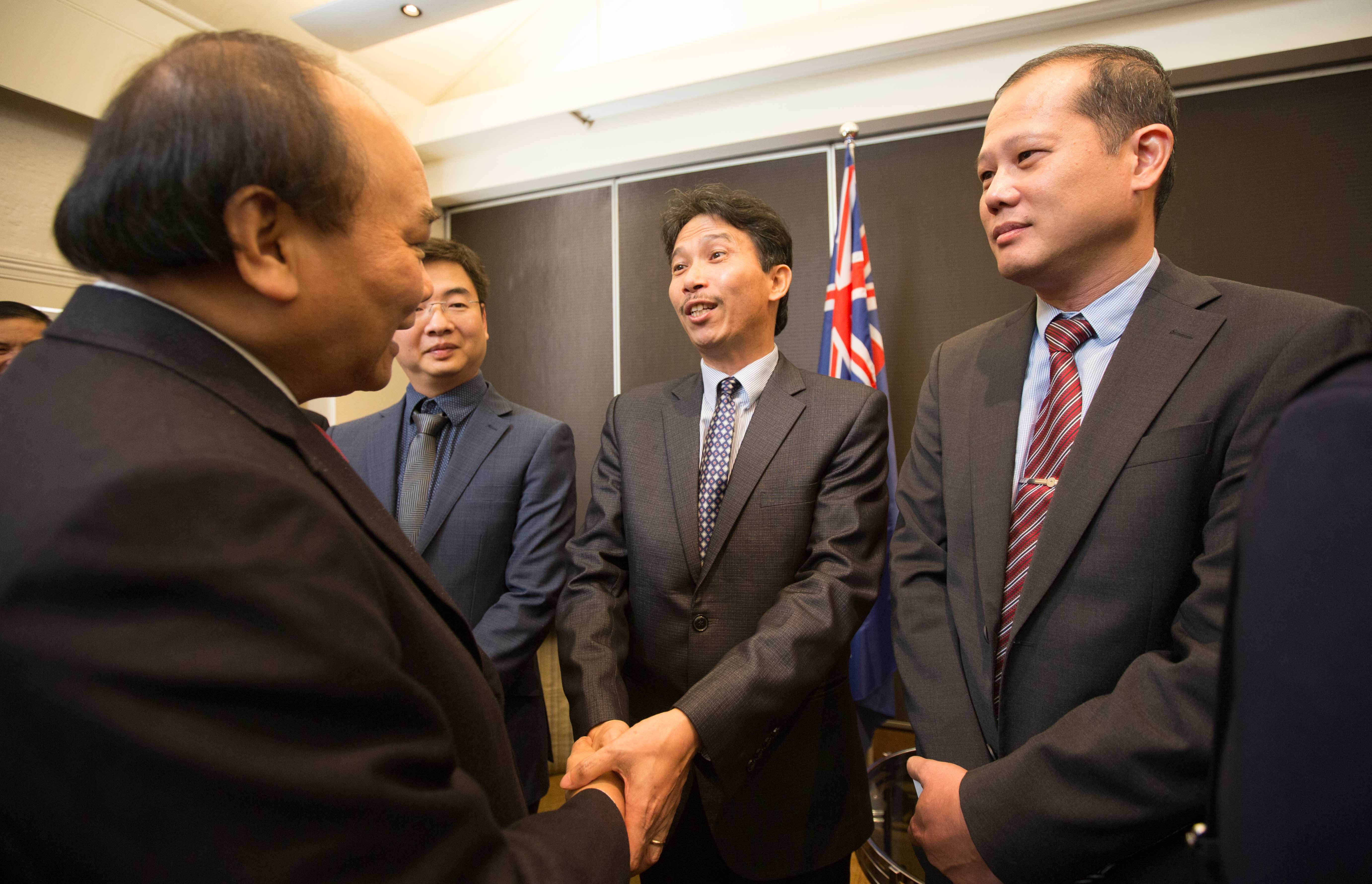 Thu tuong Nguyen Xuan Phuc cong du anh 1