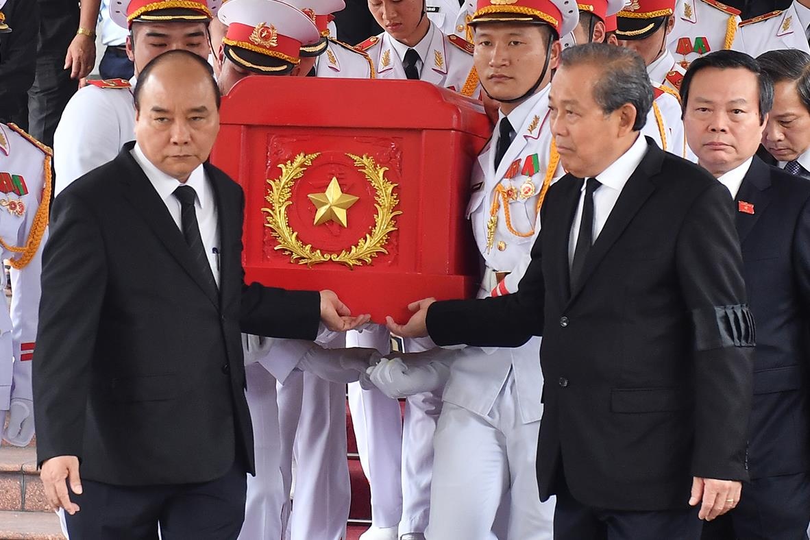 Linh xa dua tuong Dong Sy Nguyen ve noi an nghi cuoi cung hinh anh