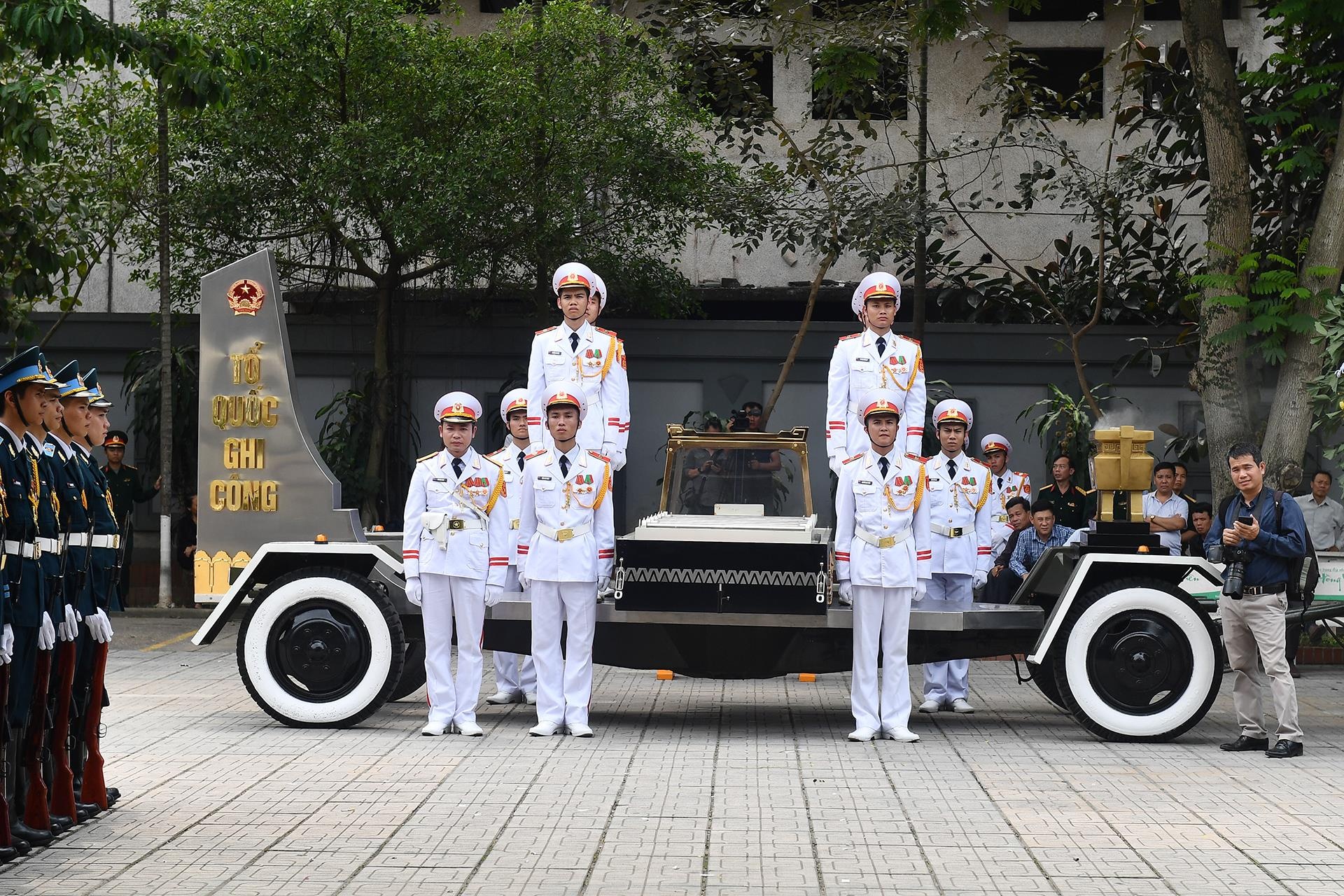 tang le dong chi Dong Sy Nguyen anh 9