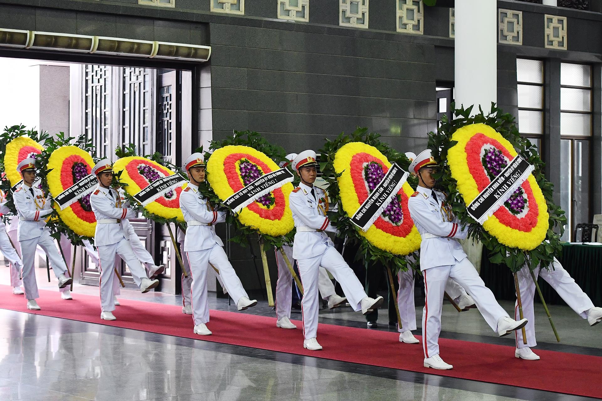 dam tang trung tuong Dong Sy Nguyen anh 1