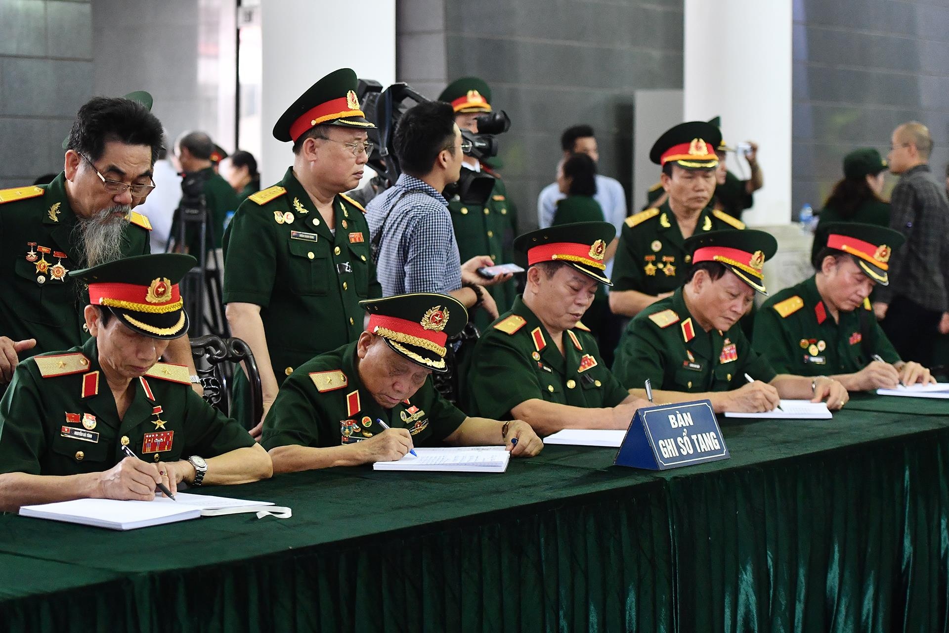 dam tang ong Dong Sy Nguyen anh 10