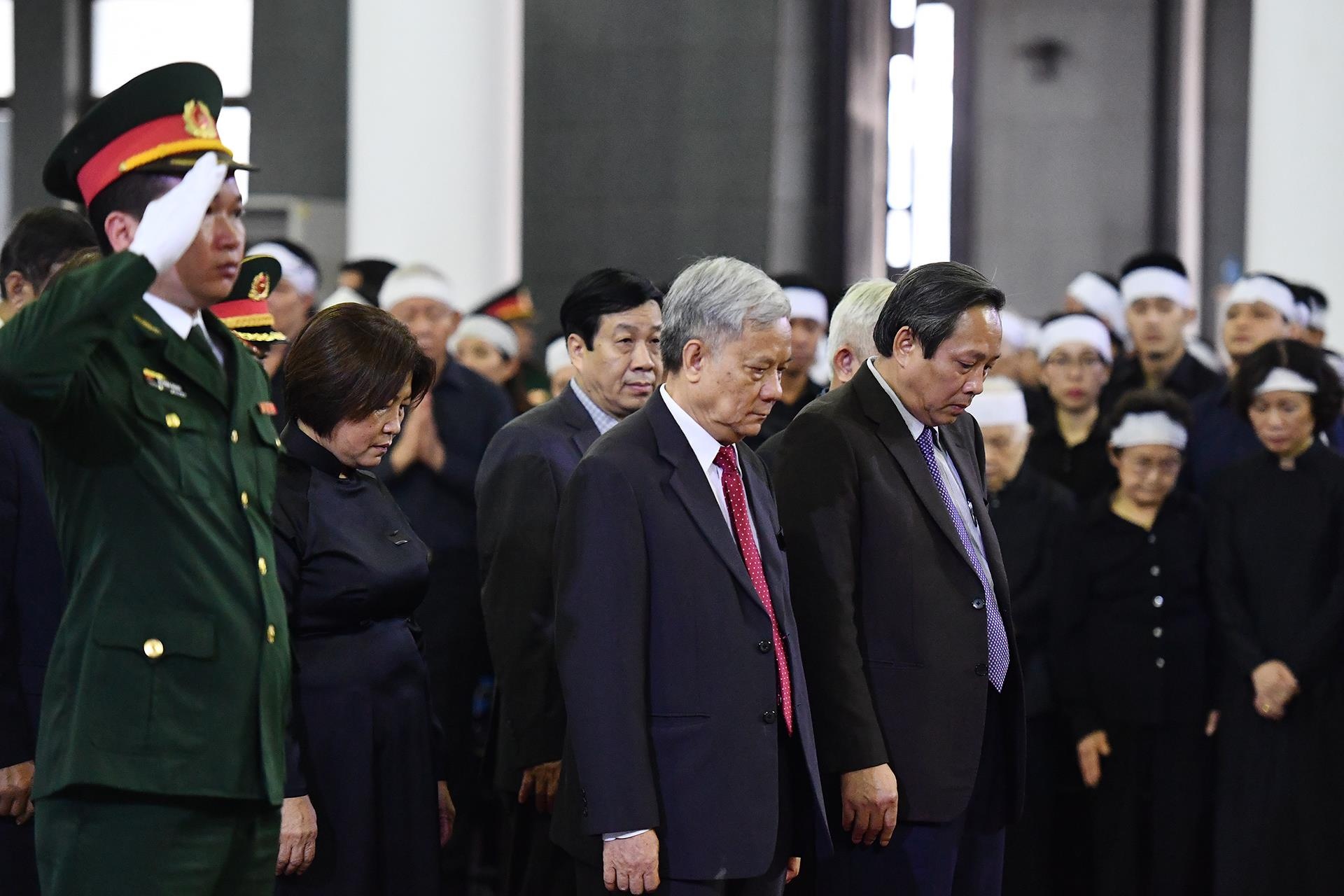 dam tang trung tuong Dong Sy Nguyen anh 19