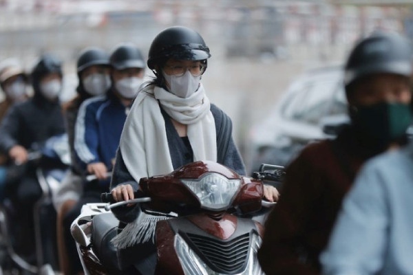 Bac Bo ret ve dem va sang, Trung - Nam Bo mua dong rai rac hinh anh