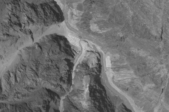 Anh ve tinh cho thay quan doi Trung Quoc rut khoi diem nong voi An Do hinh anh