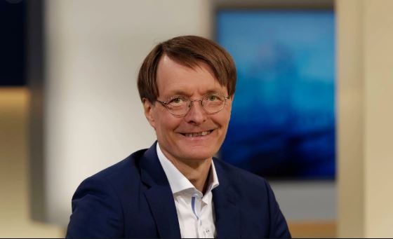 covid-19,  chuyen gia,  dai bieu quoc hoi,  karl lauterbach,  harvard,  cologne,  phat tan,  super spreader,  sieu lay nhiem,  covid party,  duong tinh,  truong hoc,  chinh phu,  chong dich anh 2