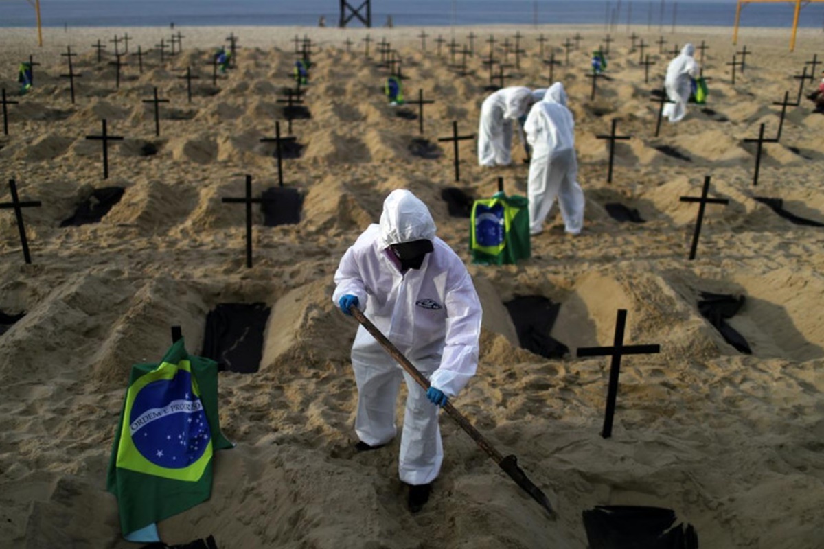 the gioi co dang thang covid anh 2