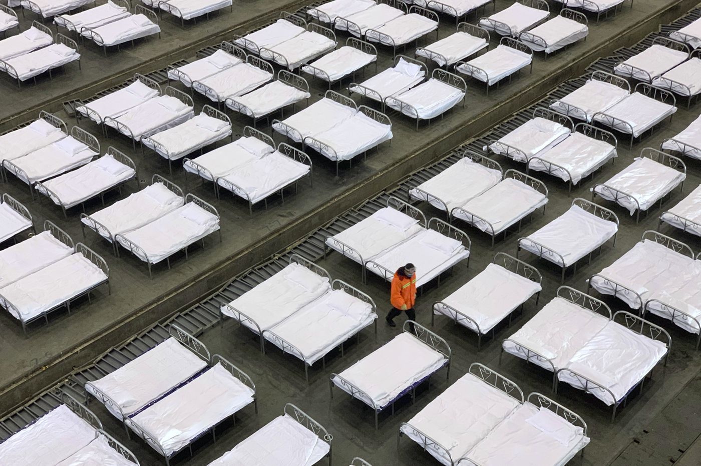 the gioi co dang thang covid anh 6