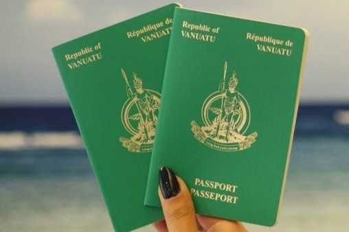 Quoc dao co ngan sach tang manh nho ban quoc tich hinh anh