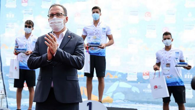 giai boi mua covid-19 anh 7