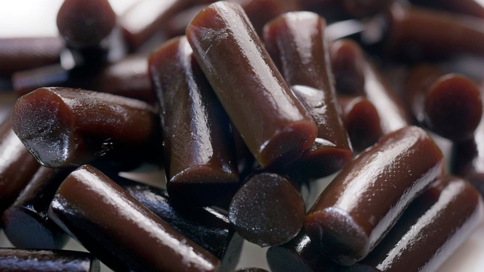 Nguoi dan ong My tu vong vi an qua nhieu keo cam thao hinh anh