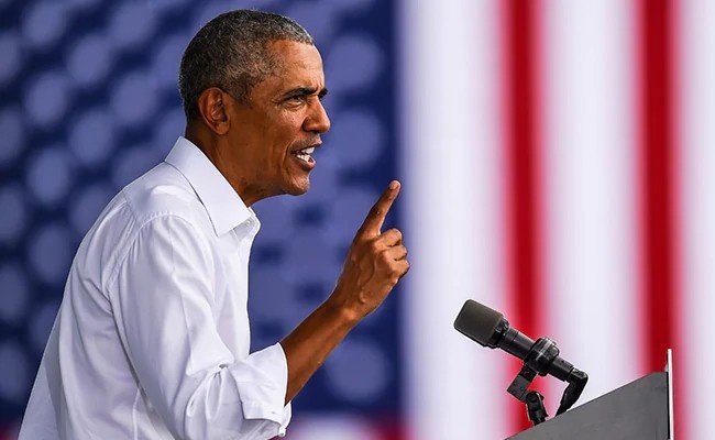 Ong Obama cong kich truc dien Tong thong Trump hinh anh