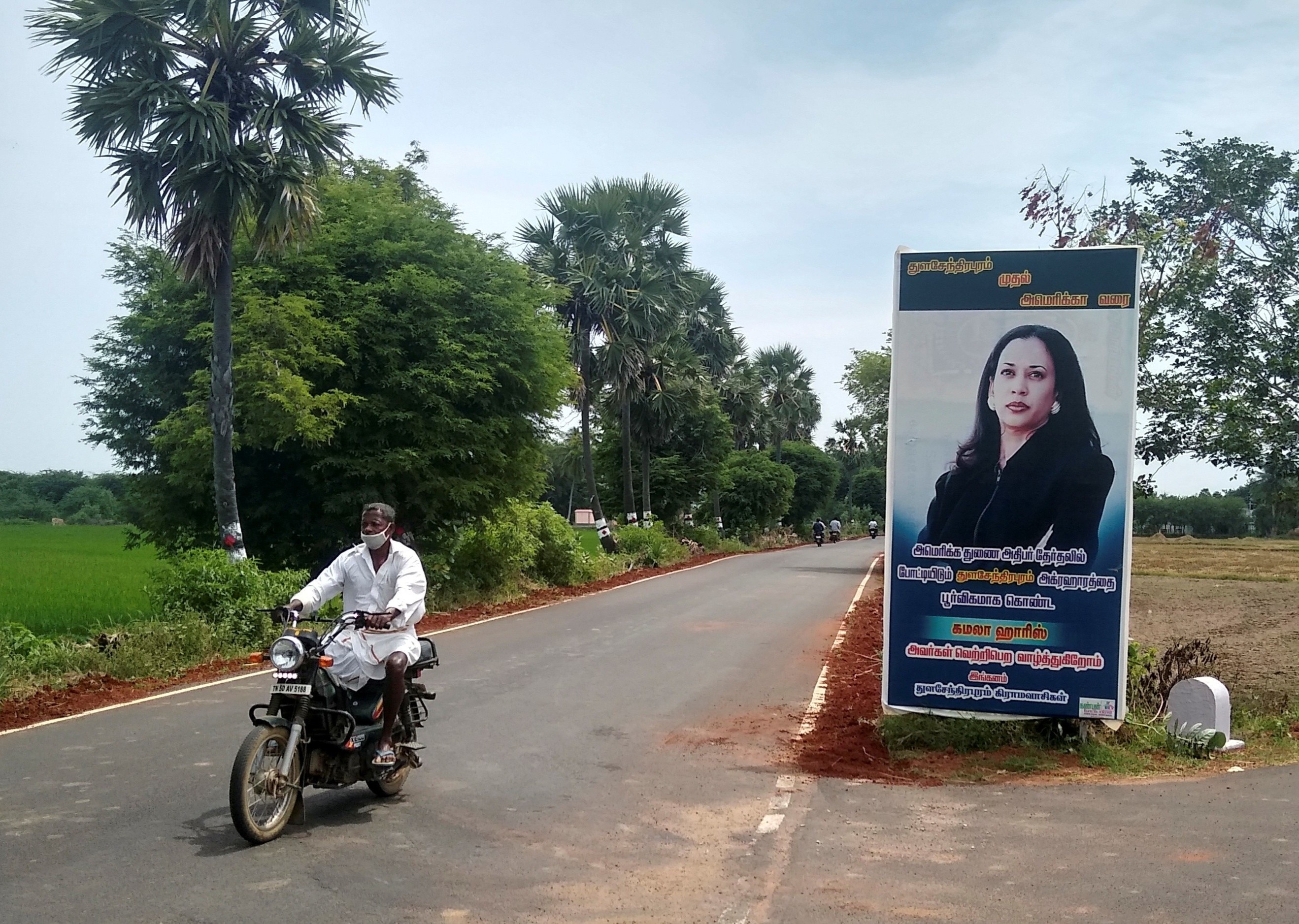 Ong Biden dan truoc, ngoi lang An Do mo hoi an mung hinh anh