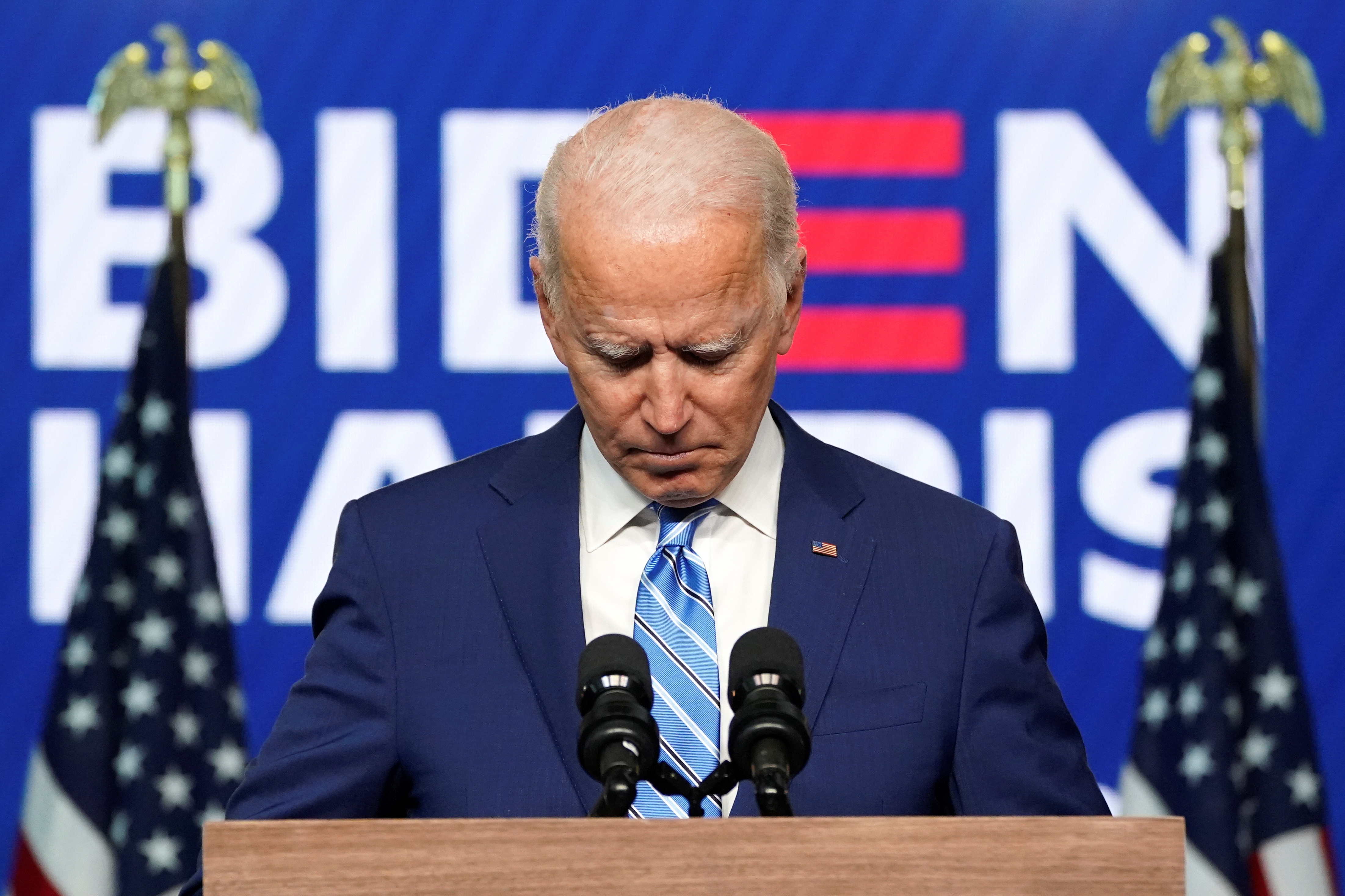 Biden gap bat loi anh 3
