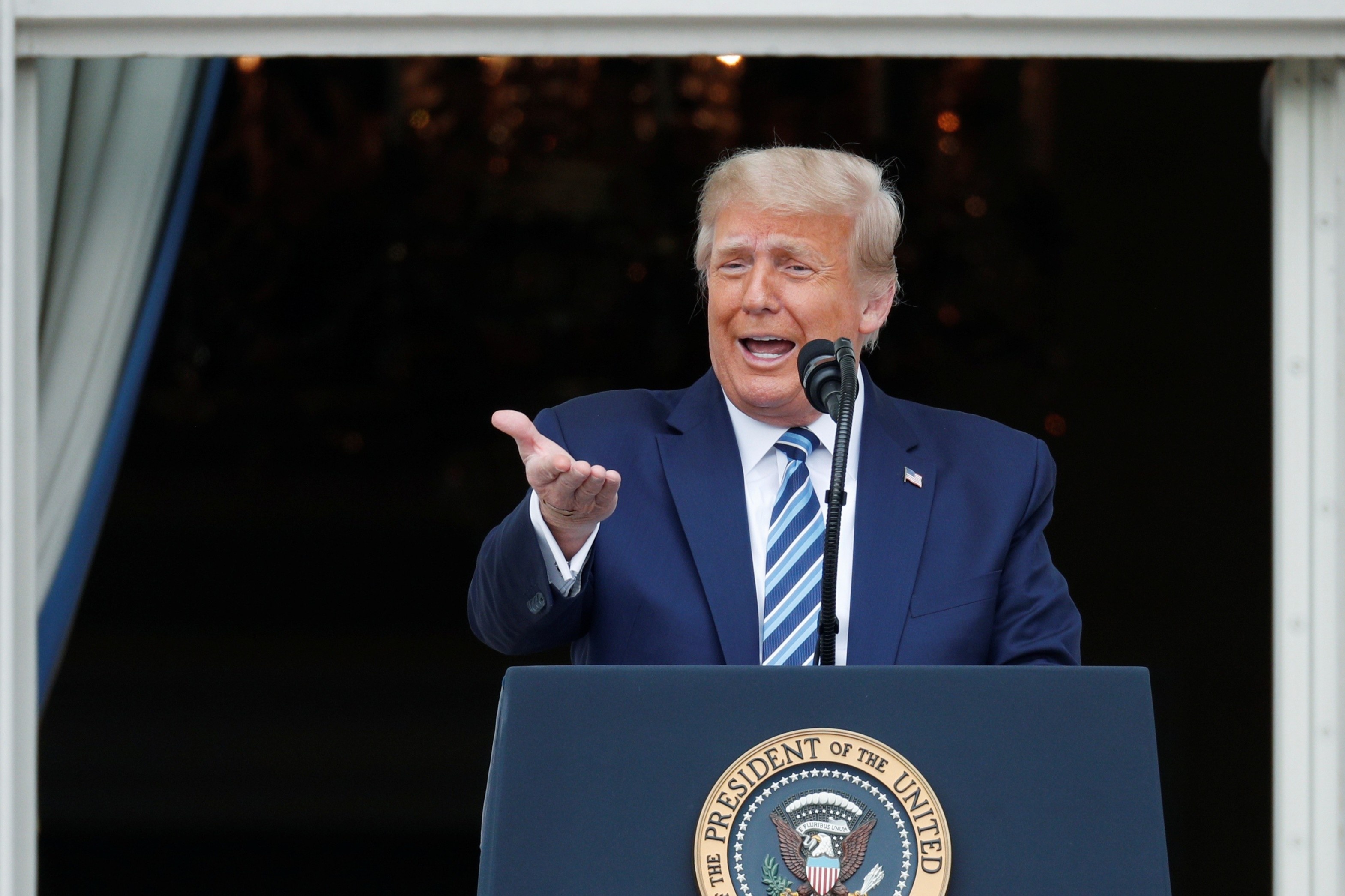 'Ong Trump thua vi khong doan ket duoc nuoc My' hinh anh