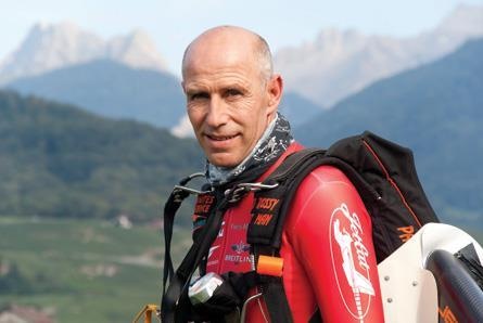 nguoi bay Vince Reffet qua doi anh 2