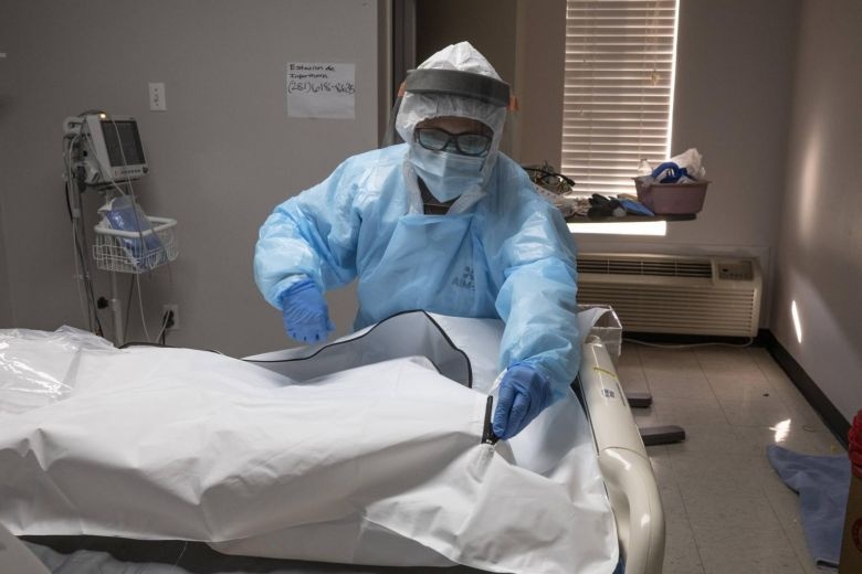 so nguoi chet Covid-19 o My lap ky luc anh 1