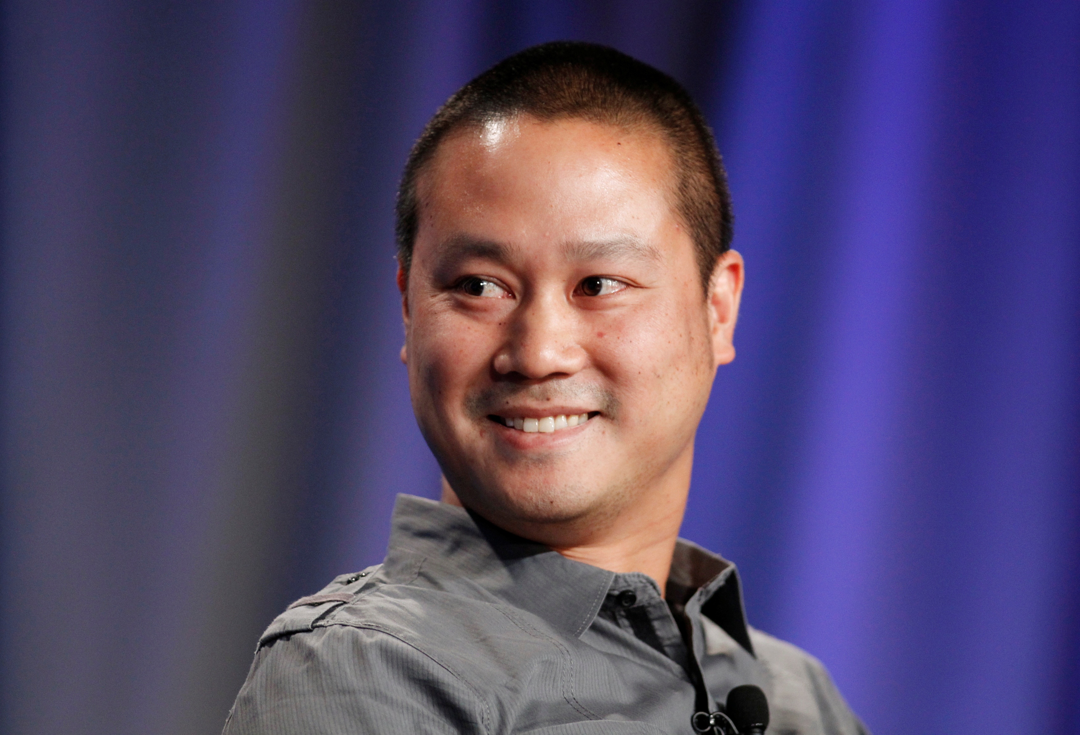 Tony Hsieh thay doi Las Vegas anh 3