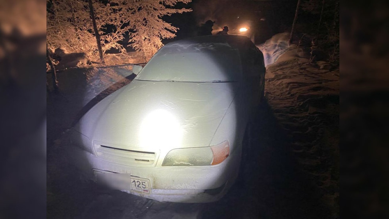 chet cong trong xe o Nga anh 1