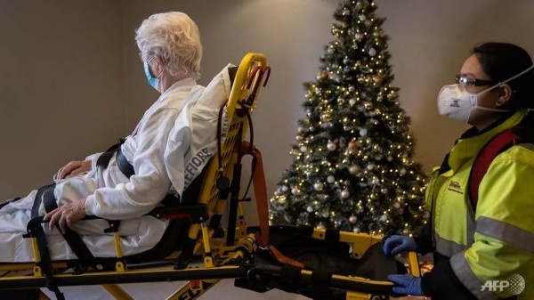 So nguoi chet vi Covid-19 trong ngay o My cao ky luc hinh anh