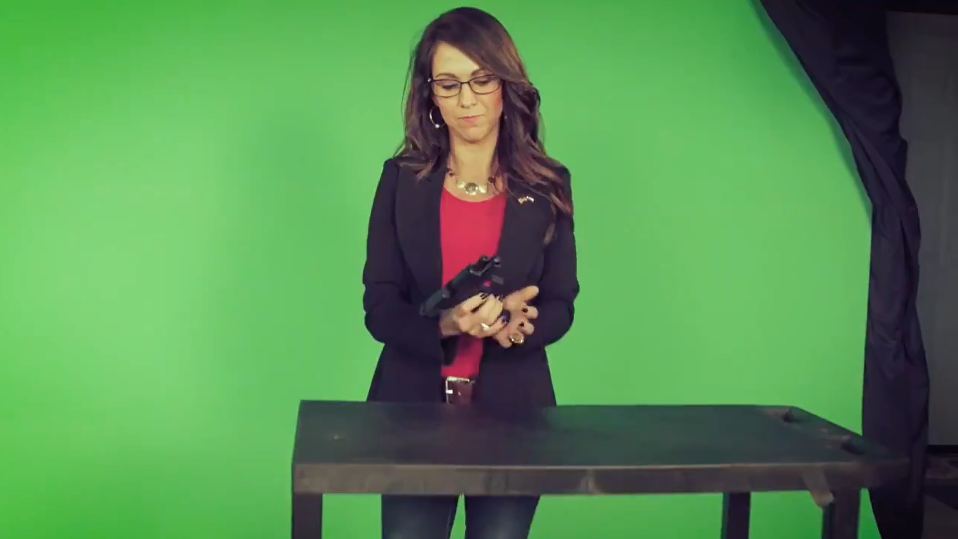 nghi si doi mang sung anh 1