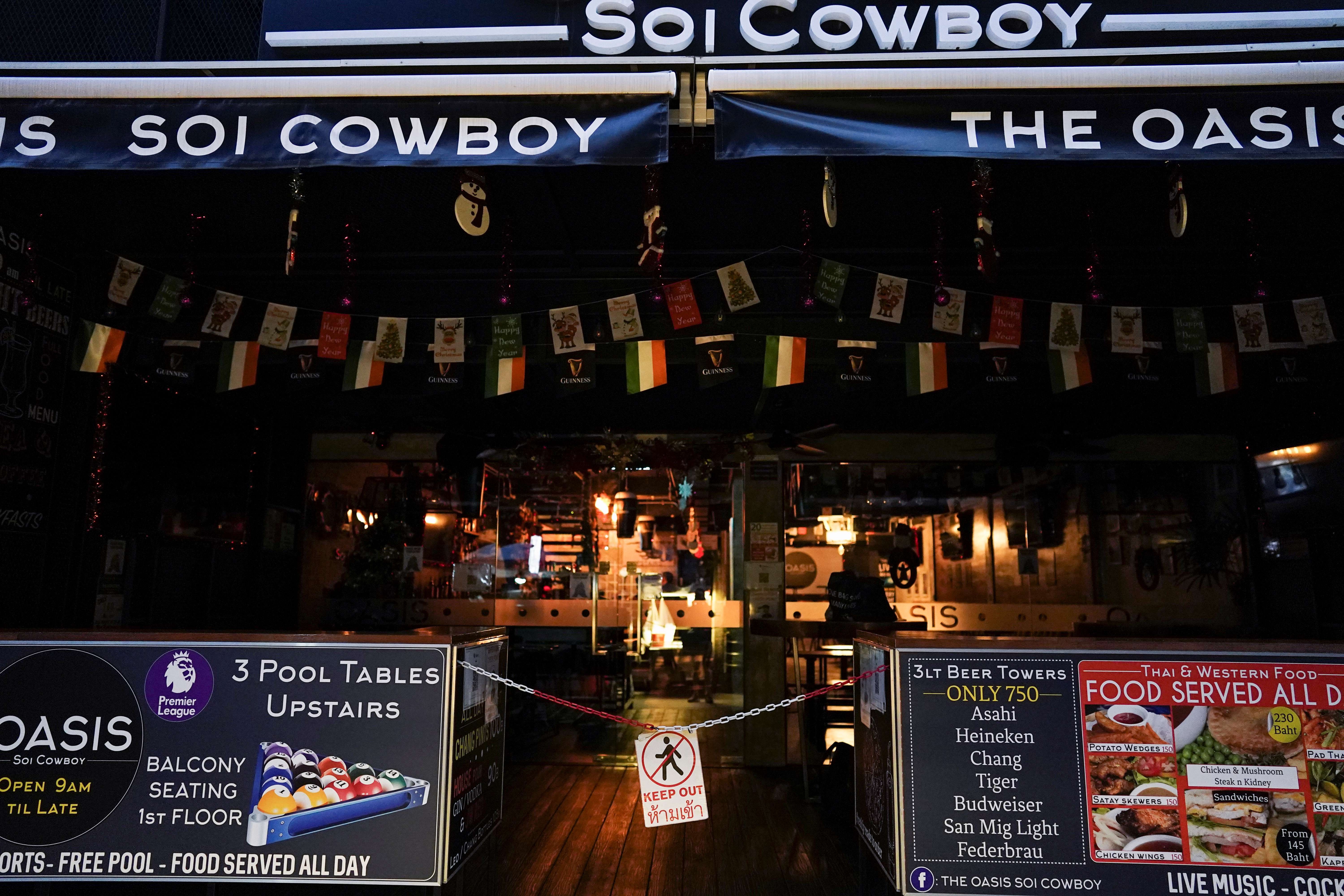 Thai gia han tinh trang khan cap anh 1