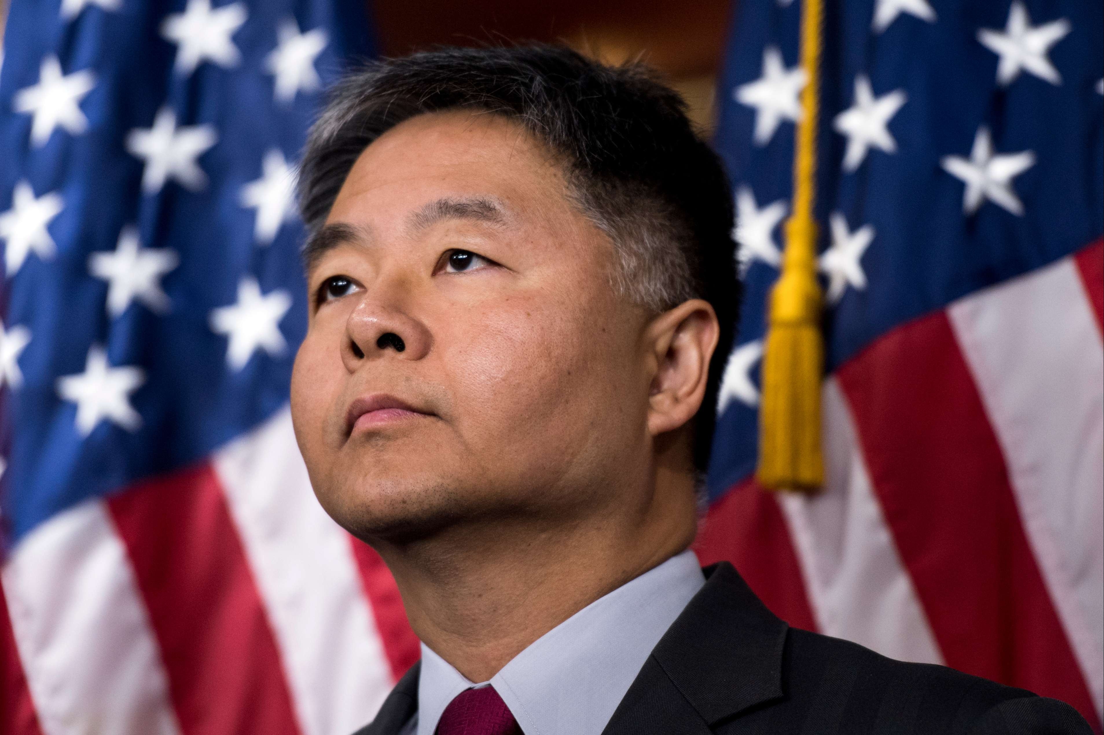 dang Dan chu luan toi Trump anh 1