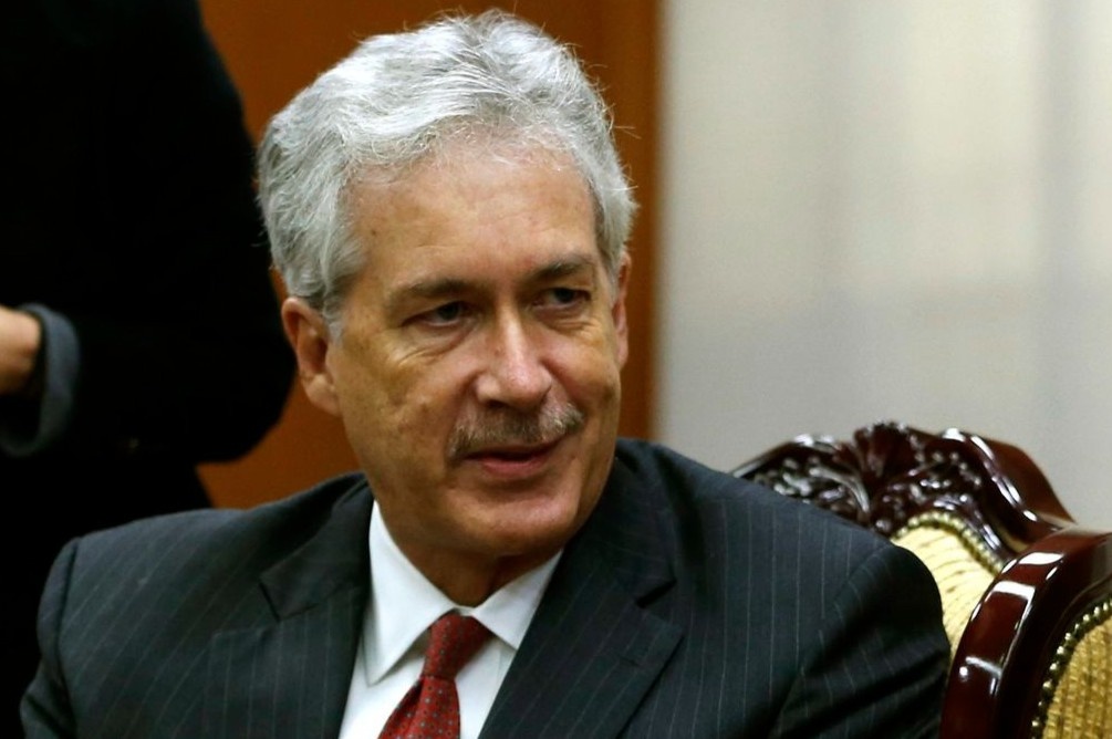 Ong Biden chon nha ngoai giao ky cuu lam giam doc CIA hinh anh