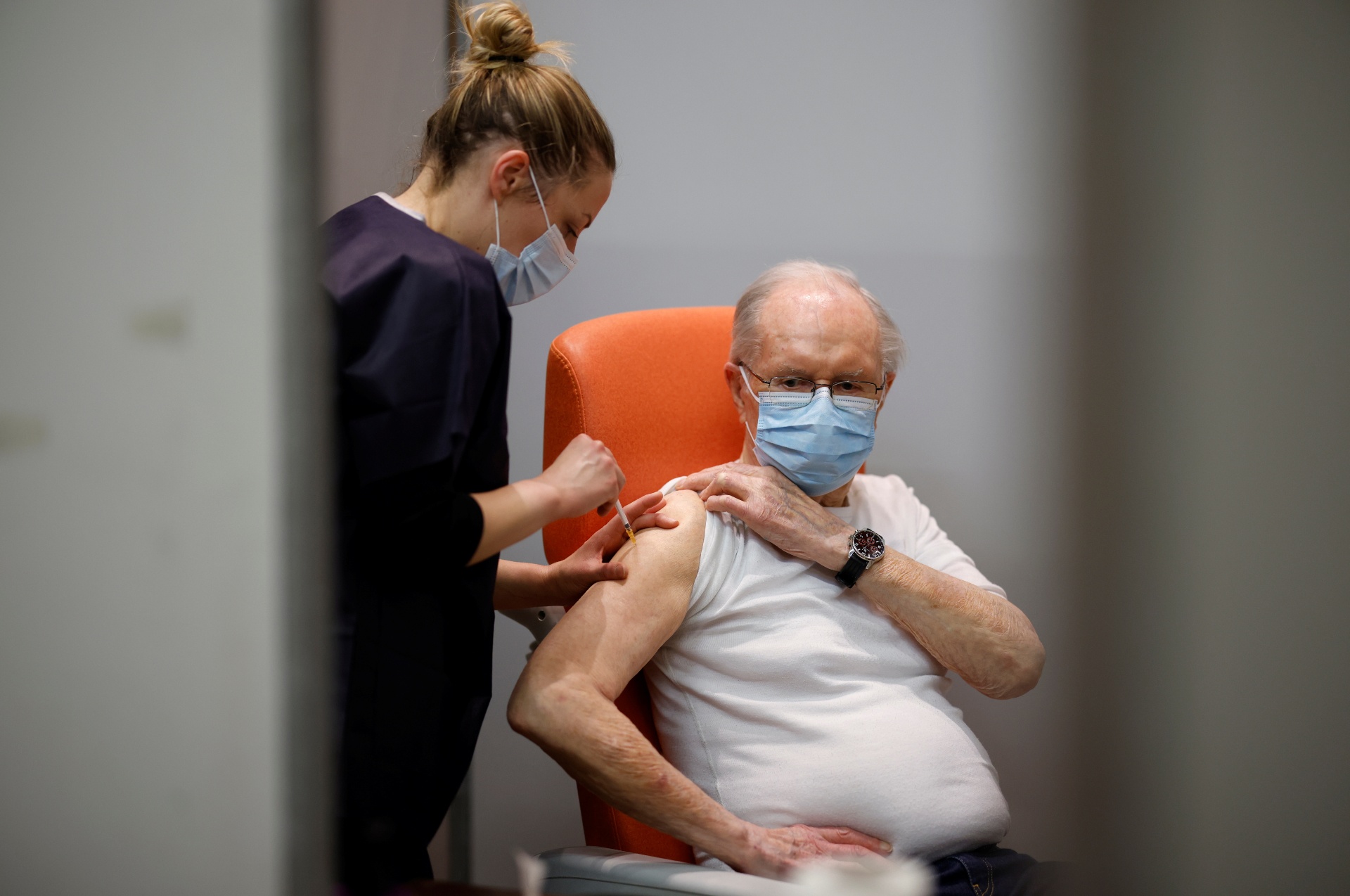 'Neu thieu vaccine, khong ai duoc an toan den khi moi nguoi an toan' hinh anh