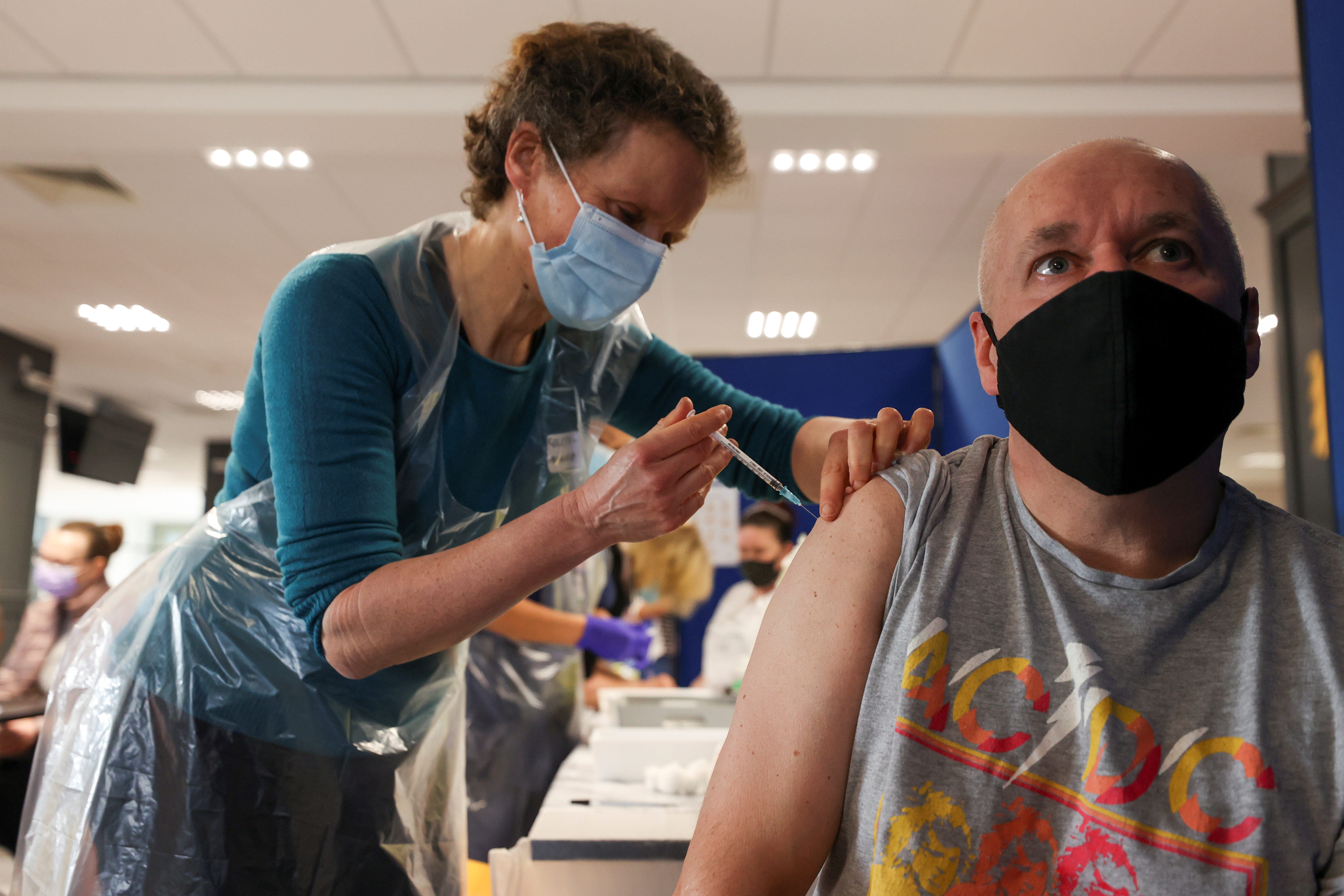 noi san lung bien chung corona anh 3