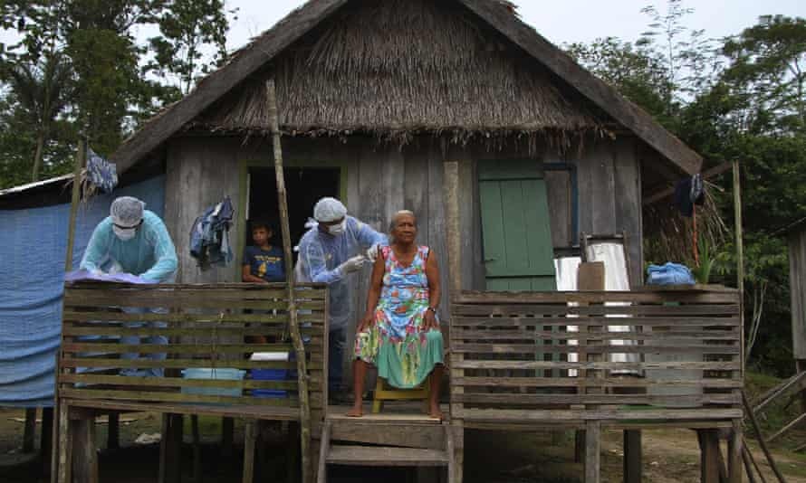 An Do hoan vaccine AstraZeneca anh 1