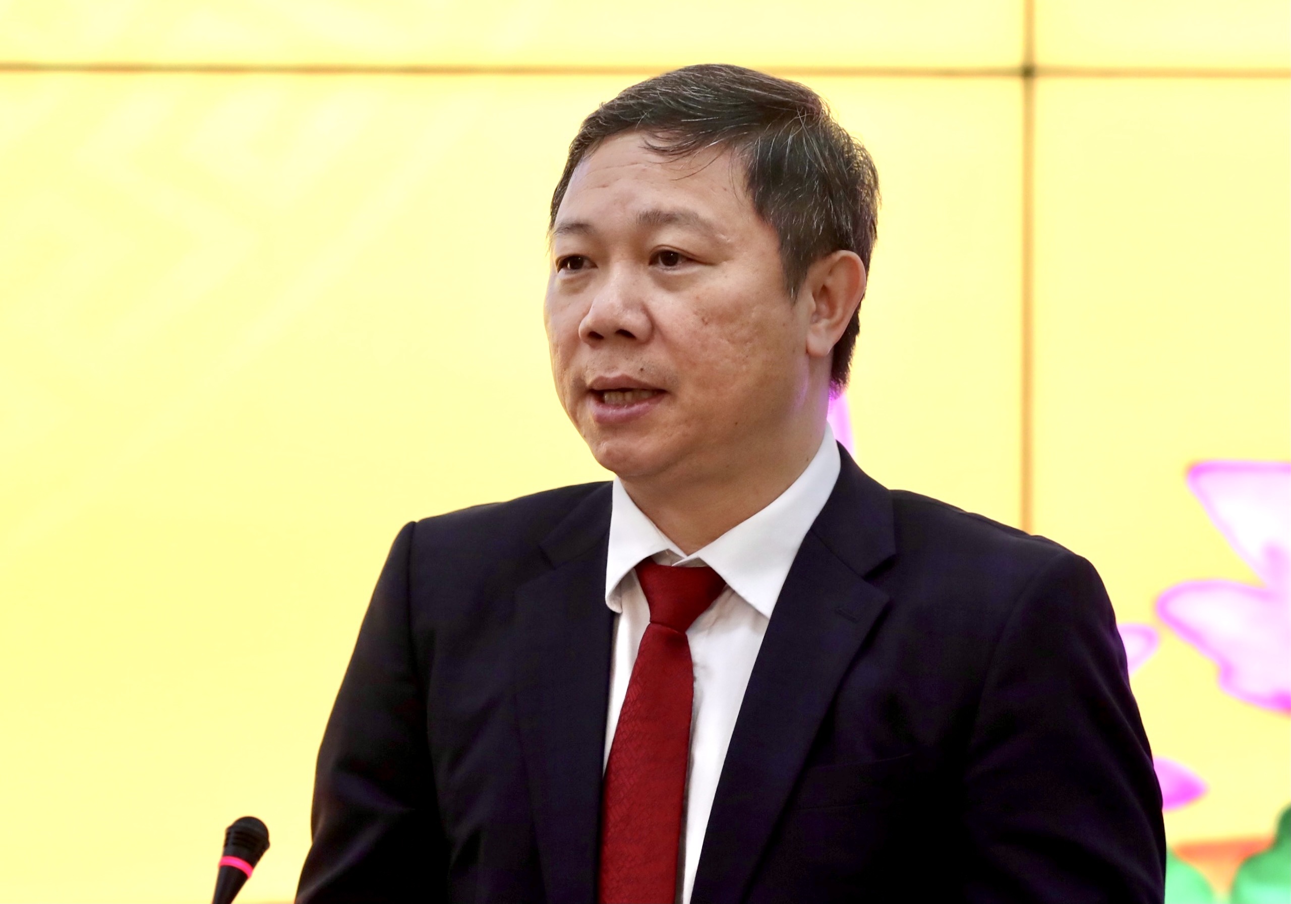 TP.HCM tiep doan ngoai giao anh 3