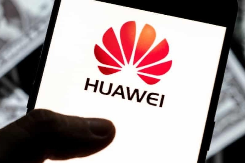 Huawei bi cao buoc nghe len dien thoai tai Ha Lan hinh anh