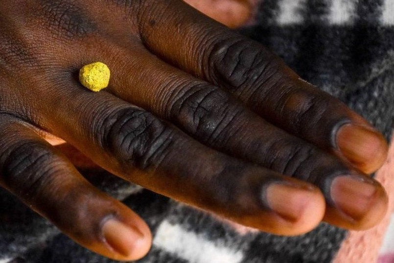 15 nguoi chet trong mo vang bi mat hinh anh