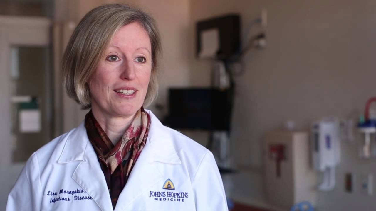 tac dung phu vaccine Covid-19 anh 1