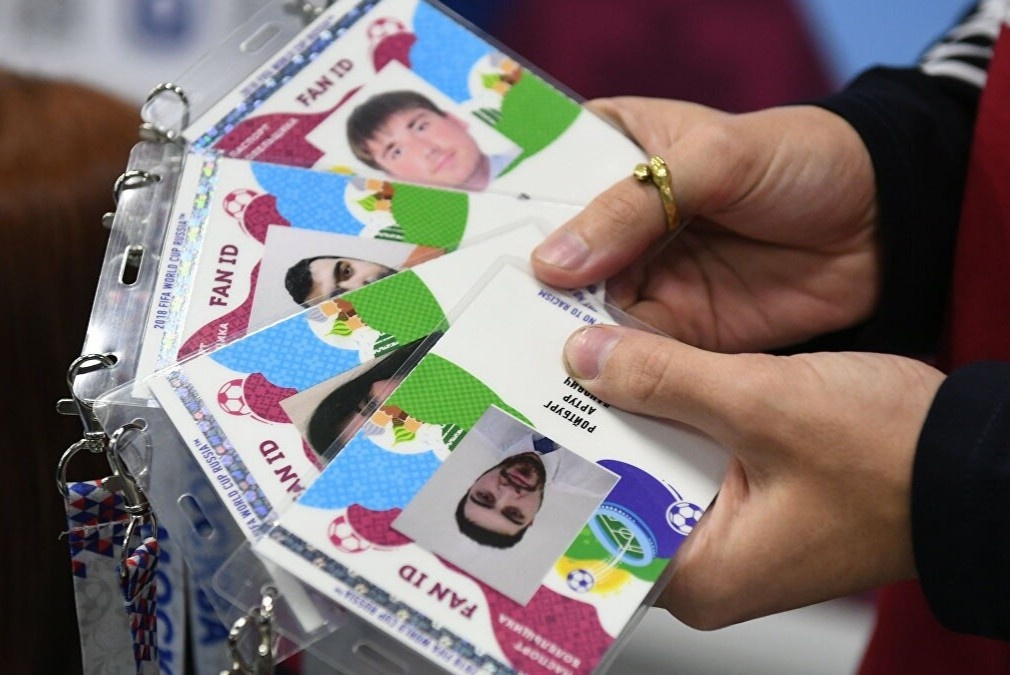 Nga truc xuat nhieu nguoi Viet vi loi dung Fan ID hinh anh