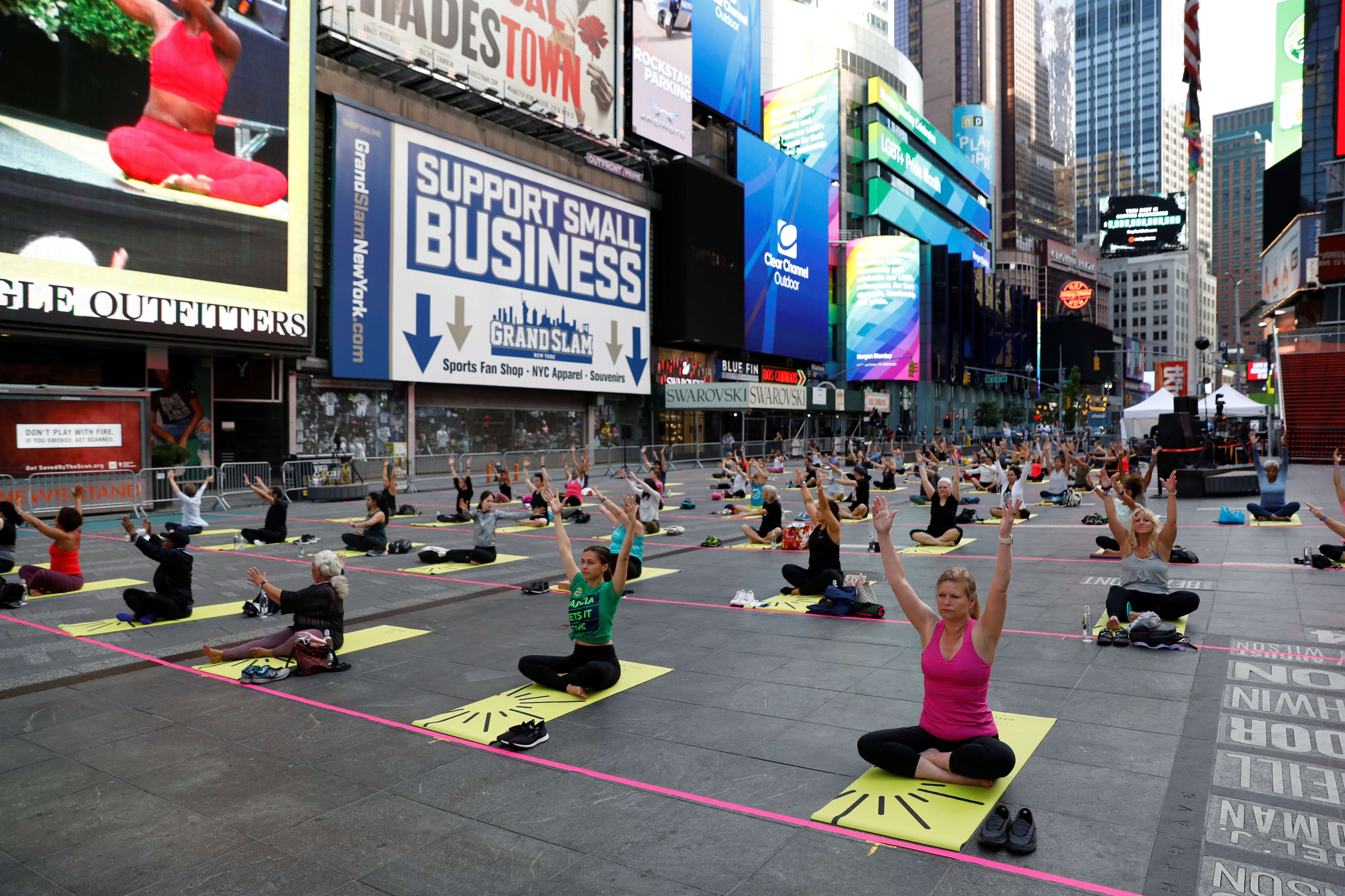 Ngay quoc te Yoga anh 6