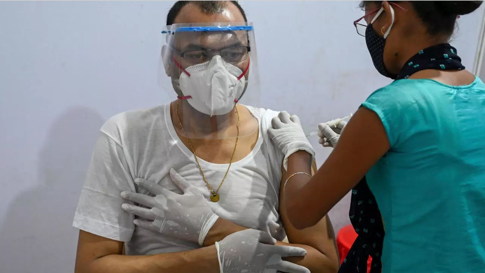 vaccine gia o An Do anh 1