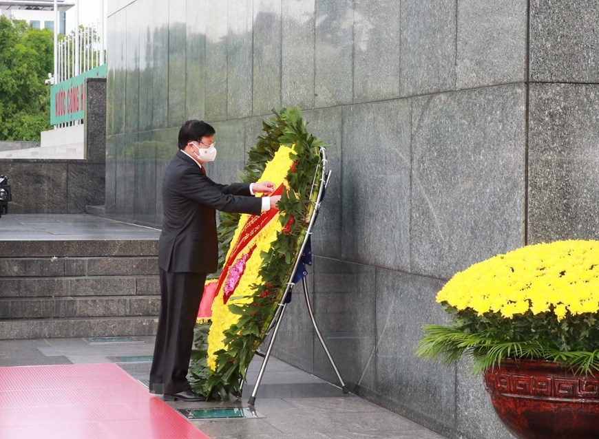 Thongloun Sisoulith vieng lang anh 3