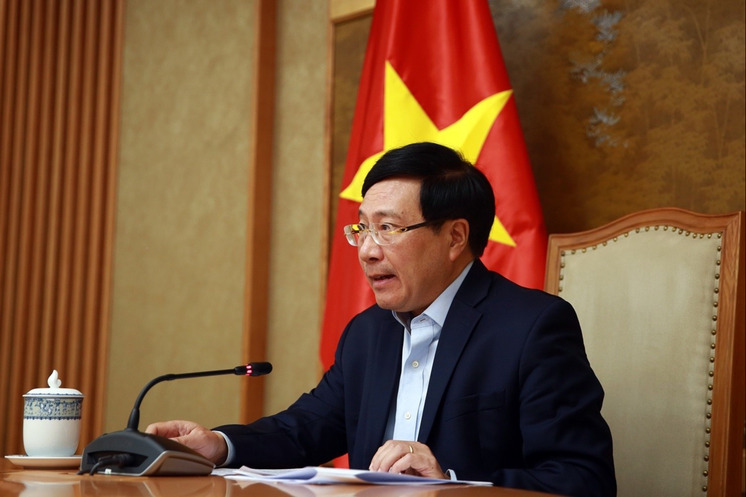 Pho thu tuong Pham Binh Minh dien dam voi co van an ninh quoc gia My hinh anh